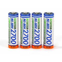 Panasonic Batterie a stilo 1,2V formato AA alta capacità 2700mAh blister da 4 pezzi (art. AA2700-4)