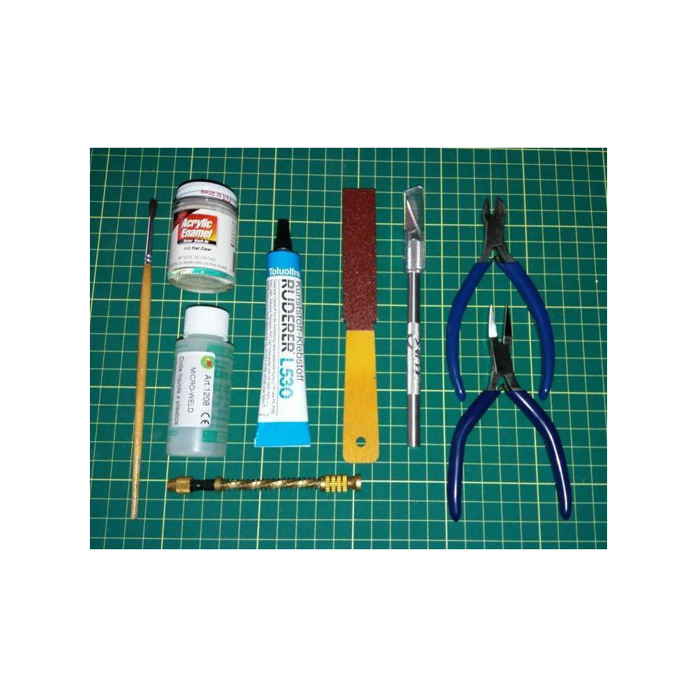 Set attrezzi per plastimodellismo 8122 vendita online modellismo