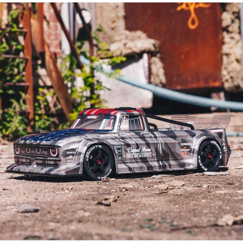 Arrma Automodello INFRACTION 6S BLX scala 1/7 All-Road Truck Silver (art. ARA7615V2T2)