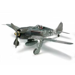 Tamiya Focke-Wulf FW190 A-8 / A-8 R2 scala 1/48 Kit di montaggio (art. TA61095)