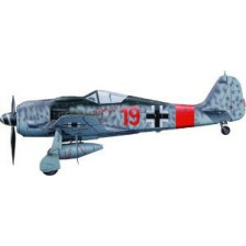 Tamiya Focke-Wulf FW190 A-8 / A-8 R2 scala 1/48 Kit di montaggio (art. TA61095)