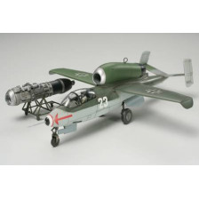 Tamiya German Heinkel HE162 A2 Salamander (art. TA61097)