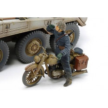 Tamiya Blindato Sd.Kfz. 234/1 con canna 2 cm scala 1/35 kit di montaggio ITALERI series (art. TA37019)