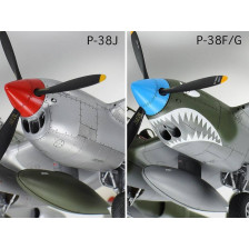 Tamiya Aereo da caccia bimotore Lockheed P-38 J Lightning kit di montaggio scala 1/48 (art. TA61123)