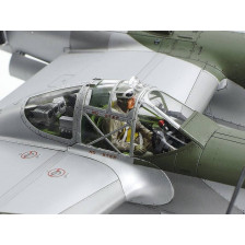 Tamiya Aereo da caccia bimotore Lockheed P-38 J Lightning kit di montaggio scala 1/48 (art. TA61123)