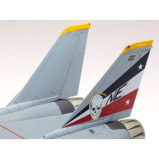 Tamiya US Grumman F-14D TOMCAT kit di montaggio scala 1/48 (art. TA61118)