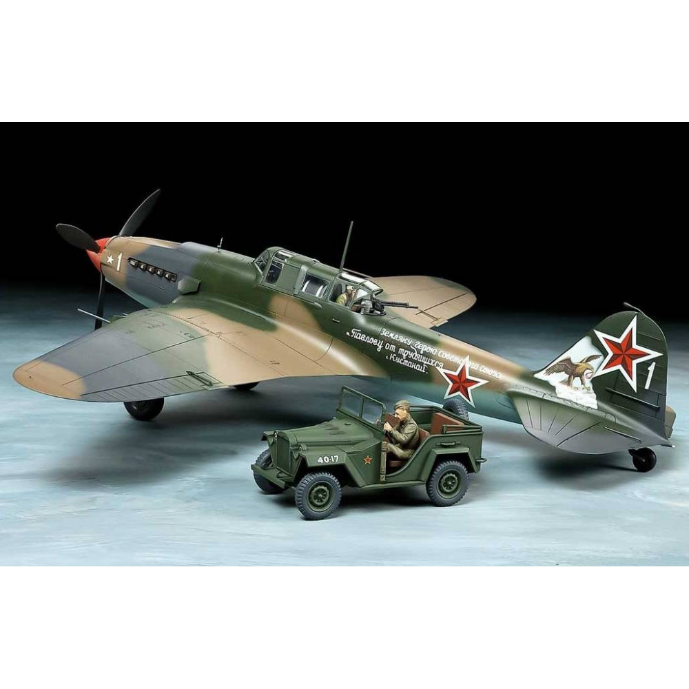 Tamiya Ilyushin IL-2 Shturmovik con veicolo GAZ-67B kit di montaggio scala 1/48 (art. TA25212)