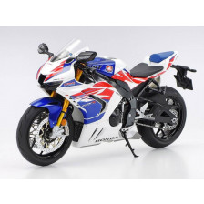 Tamiya Honda CBR1000RR-R Fireblade SP 30° anniversario scala 1/12 Kit di montaggio (art. TA14141)