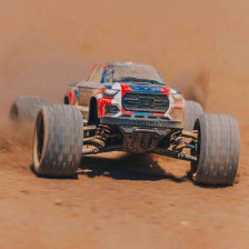 Arrma Monster Truck Granite Grom 4X4 Brushed Scala 1/18 RTR con batteria e caricabatterie blu (art. ARA2102T1)