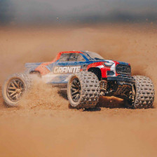 Arrma Monster Truck Granite Grom 4X4 Brushed Scala 1/18 RTR con batteria e caricabatterie blu (art. ARA2102T1)