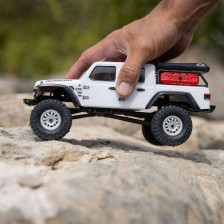 Axial SCX24 Jeep JT Gladiator Rock Crawler 1/24 4WD RTR Brushed White (art. AXI00005V2T4)