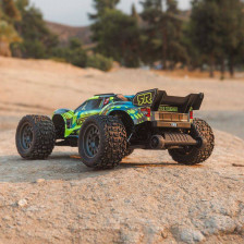 Arrma Automodello Vorteks 223S DSC 4WD Brushless Monster Truck Scala 1/10 RTR Verde Gialla (art. ARA4305V4T2)