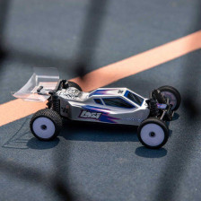 Team Losi Micro-B 2S 2WD Race Buggy RTR Scala 1/24 Batteria e caricabatteria inclusi Silver (art. LOS00007T2)