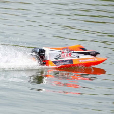 Barca Joysway Mad Shark V2 F1 Brushless RTR 443mm (JW8205V2-RTR)