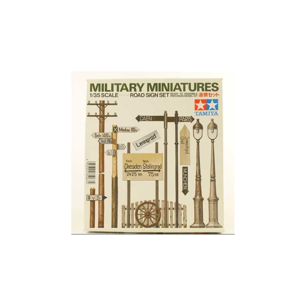 Tamiya 35067 Road Signs Set Segnali Stradali 1/35 - Modellismo