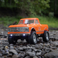 Axial SCX24 1967 Chevrolet C10 4X4 RTR 1/24 Orange - AXI00001V2T3