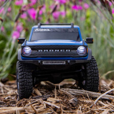 Axial SCX30 Ford Bronco 4X4 RTR 1/30 Blue | Micro Crawler AXI-2048T1