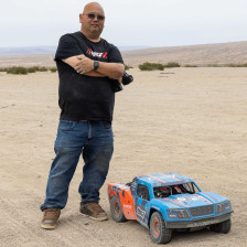 Losi 1/5 5IVE-TE 3.0 Electric 4WD Desert Truck RTR | LOS05022