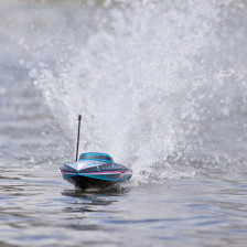 Pro Boat Recoil 2 18" Brushless Deep-V RTR Shreddy PRB08053T1