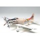 Tamiya Douglas Skyraider AD-6 (A-1H) Kit di montaggio (art. TA61058)